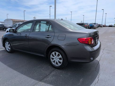 Used 2009 Toyota Corolla LE image 4