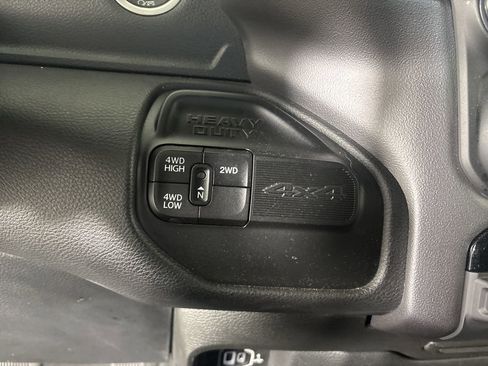 Used 2022 RAM 2500 Big Horn w/ Cold Weather Group image 15