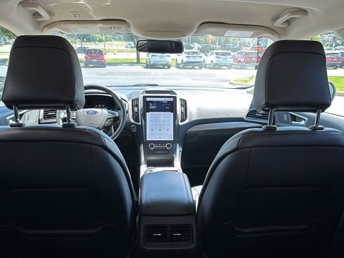 Used 2024 Ford Edge SEL w/ Convenience Package AWD/4WD image 29