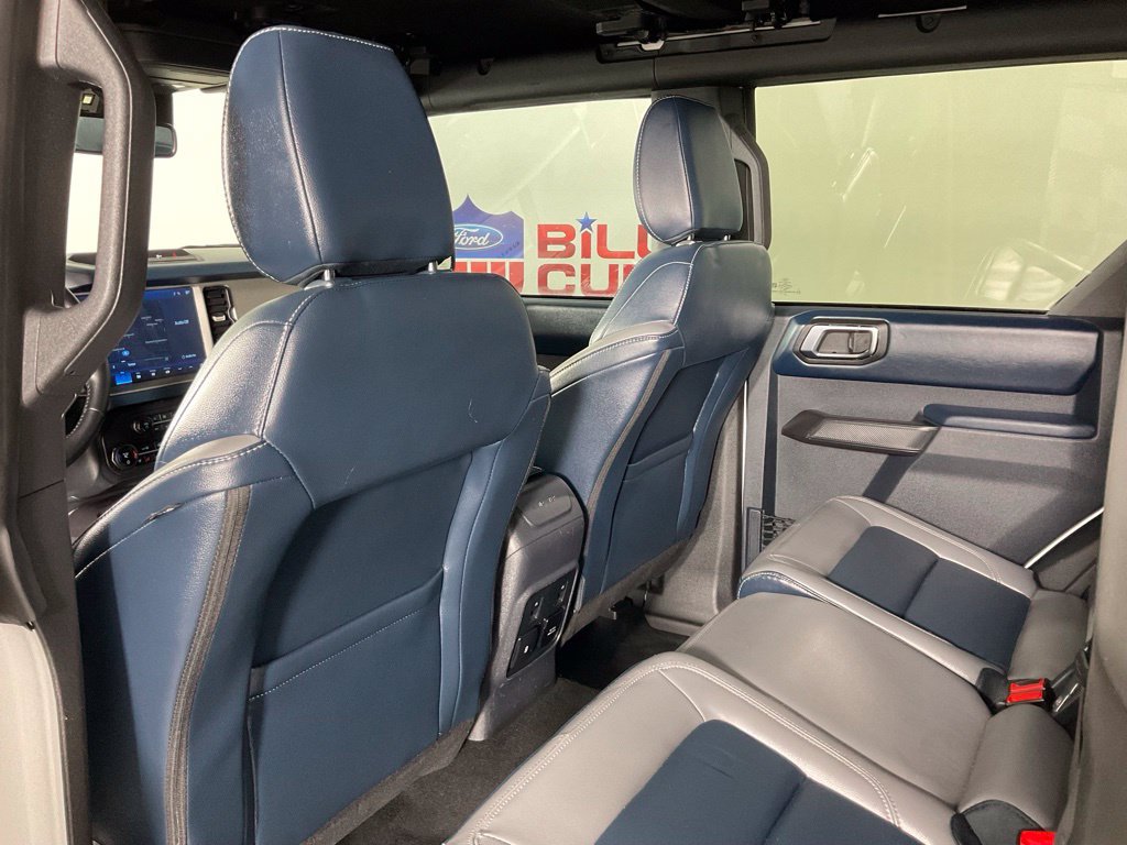 Used 2024 Ford Bronco Outer Banks AWD/4WD image 15