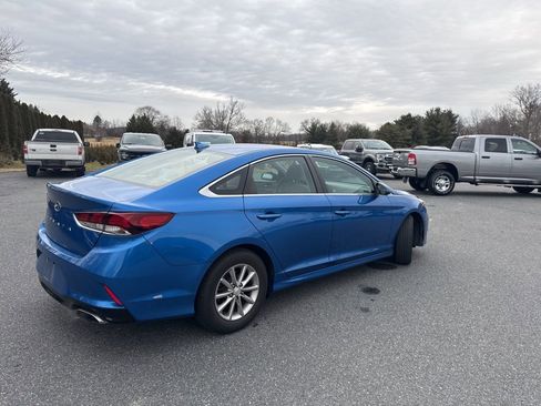 Used 2018 Hyundai Sonata SE w/ Cargo Package image 6