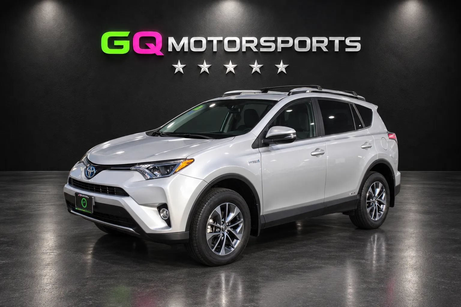 Used 2016 Toyota RAV4 XLE AWD/4WD image 3