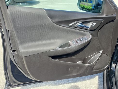 Used 2024 Chevrolet Malibu LT FWD image 17