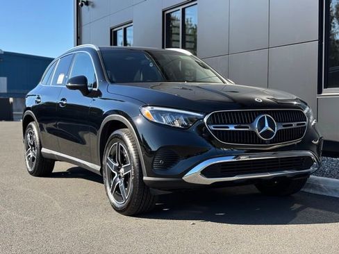 Used 2026 Mercedes-Benz GLC 300 4MATIC image 10