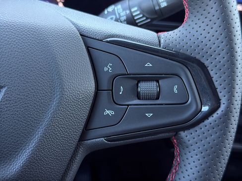 New 2026 Chevrolet Trax RS w/ Driver Confidence Package FWD image 19