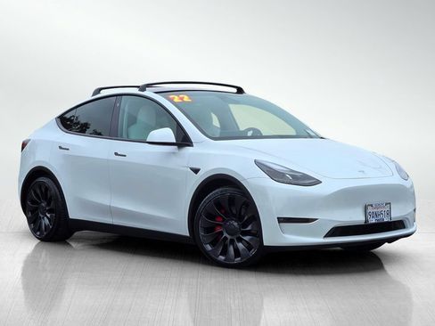Used 2022 Tesla Model Y Performance AWD/4WD image 1