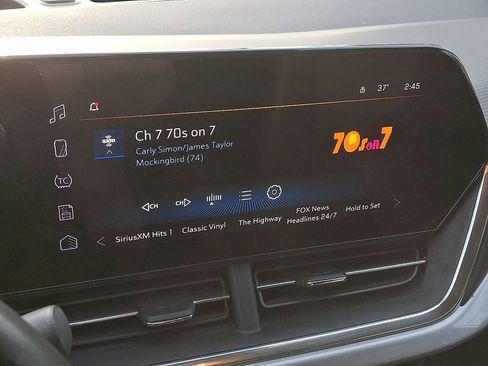 Used 2024 Chevrolet Trax LT w/ Driver Confidence Package image 16