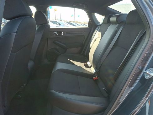 Used 2023 Honda Civic Sport image 10