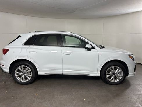 Used 2025 Audi Q3 2.0T Premium Plus w/ Premium Plus Package image 8