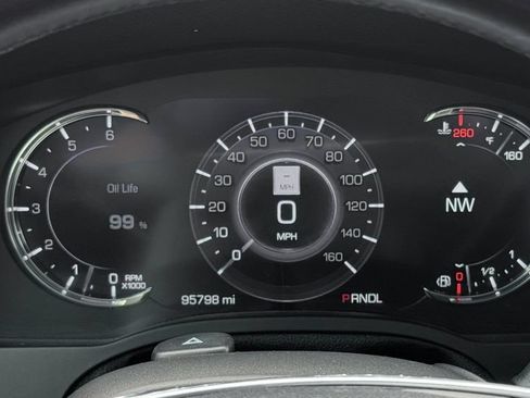 Used 2017 Cadillac Escalade ESV Premium Luxury AWD/4WD image 18