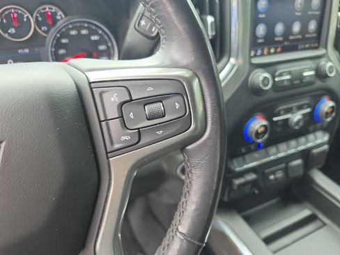 Used 2021 Chevrolet Silverado 1500 LTZ AWD/4WD image 22