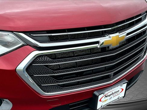 Used 2021 Chevrolet Traverse LT w/ LT Premium Package AWD/4WD image 30