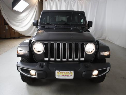 Used 2021 Jeep Wrangler Unlimited Sahara image 6