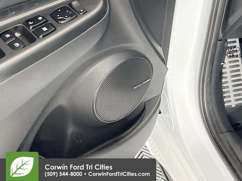 Used 2022 Hyundai Kona N FWD image 13