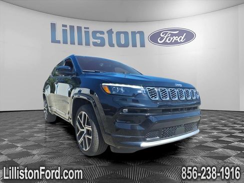 Used 2024 Jeep Compass Limited w/ Elite Group image 1