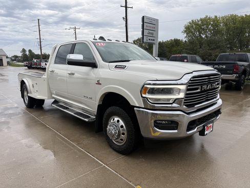 Used 2022 RAM 3500 Laramie AWD/4WD image 31
