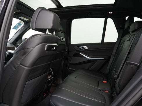 Used 2025 BMW X5 xDrive50e AWD/4WD image 20