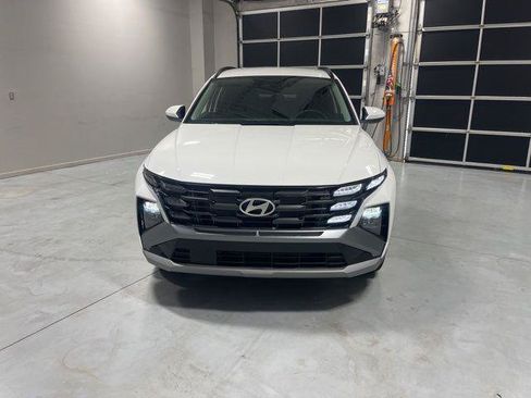 New 2026 Hyundai Tucson SEL FWD image 2