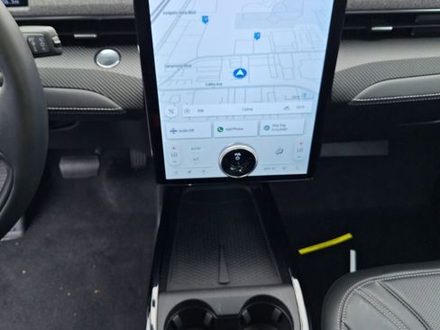 Used 2023 Ford Mustang Mach-E Premium image 13