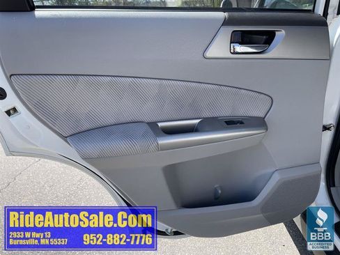 Used 2010 Subaru Forester 2.5X Premium AWD/4WD image 11