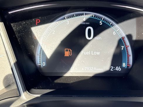 Used 2018 Honda Civic EX-T image 16