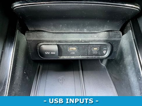 Used 2023 Kia Telluride S FWD image 16