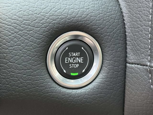 Used 2024 GMC Yukon Denali AWD/4WD image 22