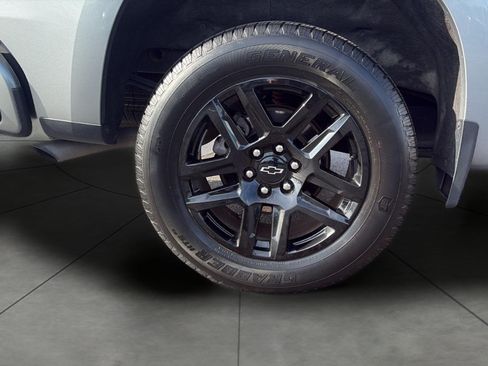 Used 2023 Chevrolet Silverado 1500 RST w/ Protection Package AWD/4WD image 10