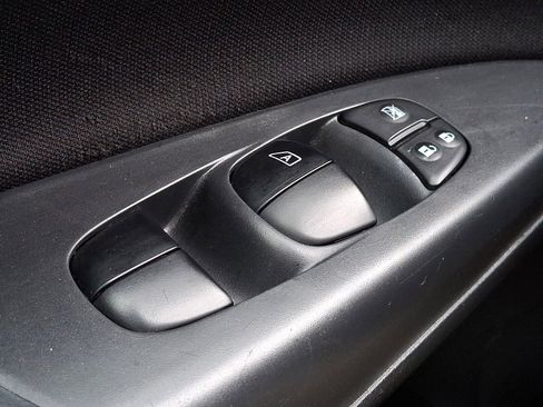 Used 2017 Nissan Sentra S w/ Protection Package image 24