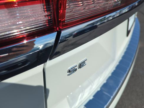 New 2026 Volkswagen Atlas SE image 23