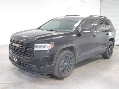 Used 2022 GMC Acadia SLE w/ Driver Convenience Package image 4
