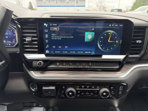 Used 2024 Chevrolet Silverado 3500 LTZ w/ LTZ Plus Package image 11