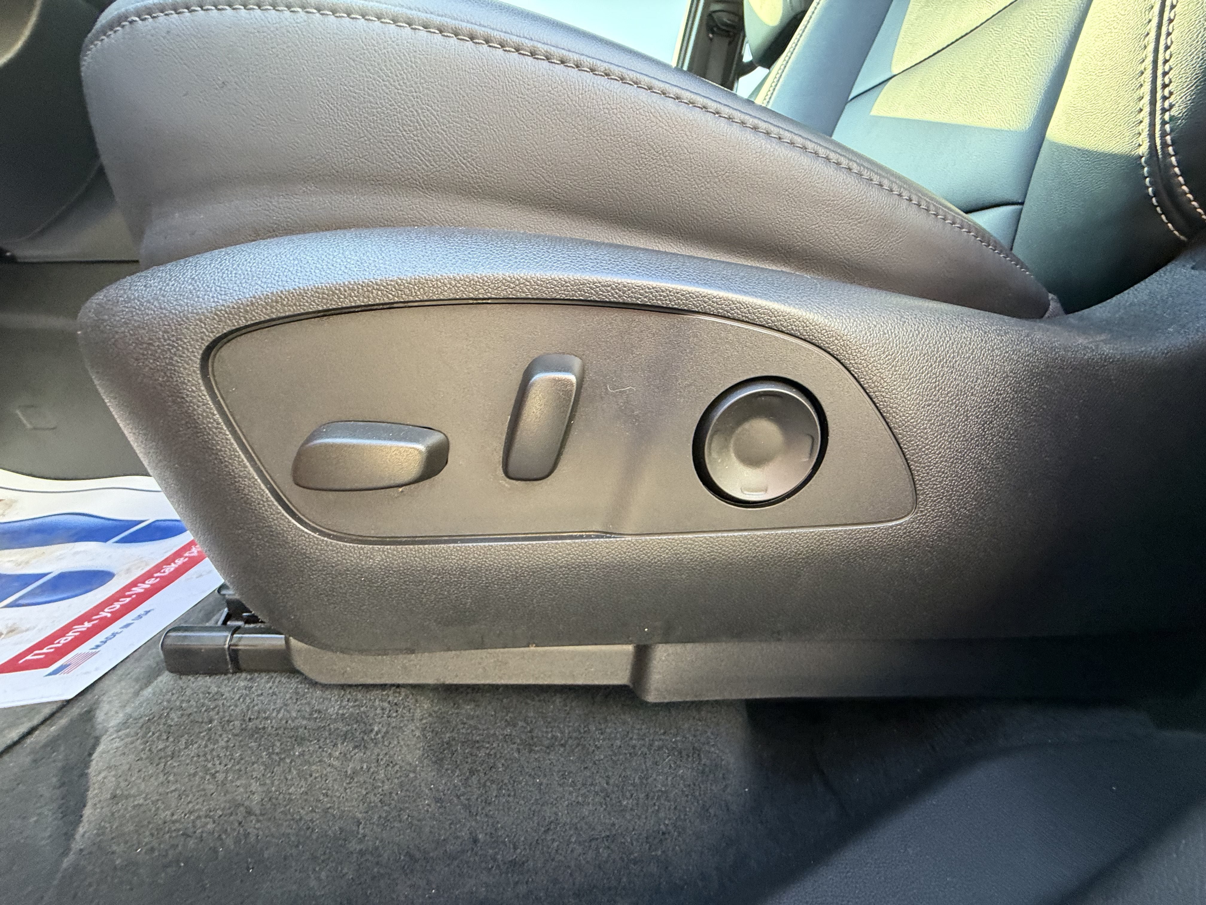 Used 2024 GMC Acadia Elevation FWD image 17