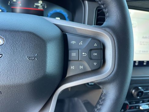 New 2025 Ford Bronco Badlands image 16