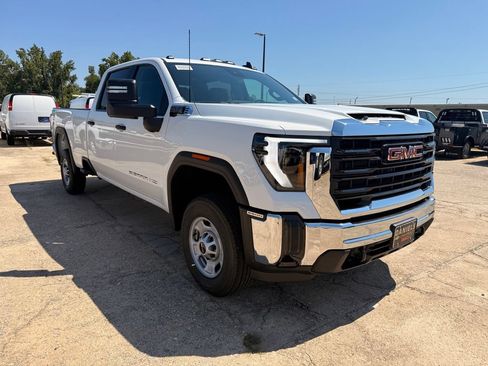 New 2026 GMC Sierra 2500 Pro w/ Convenience Package AWD/4WD image 7