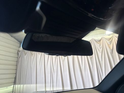 Used 2024 BMW X5 sDrive40i w/ M Sport Package RWD image 28