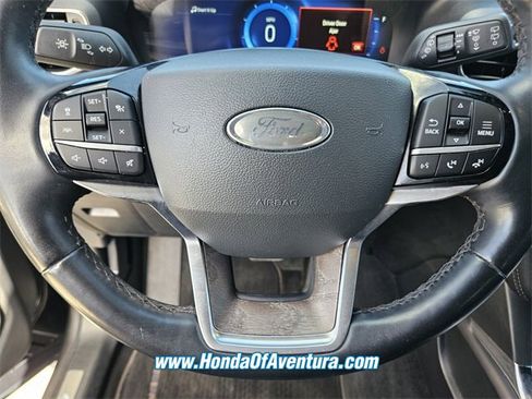 Used 2022 Ford Explorer Platinum w/ Technology Package image 26