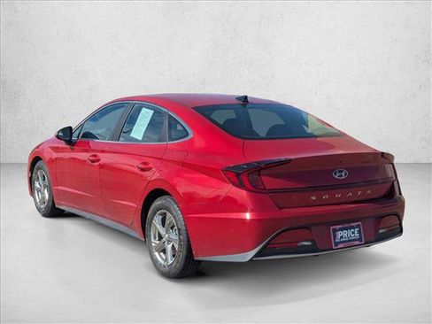 Used 2021 Hyundai Sonata SE w/ Preferred Accessory Package image 8