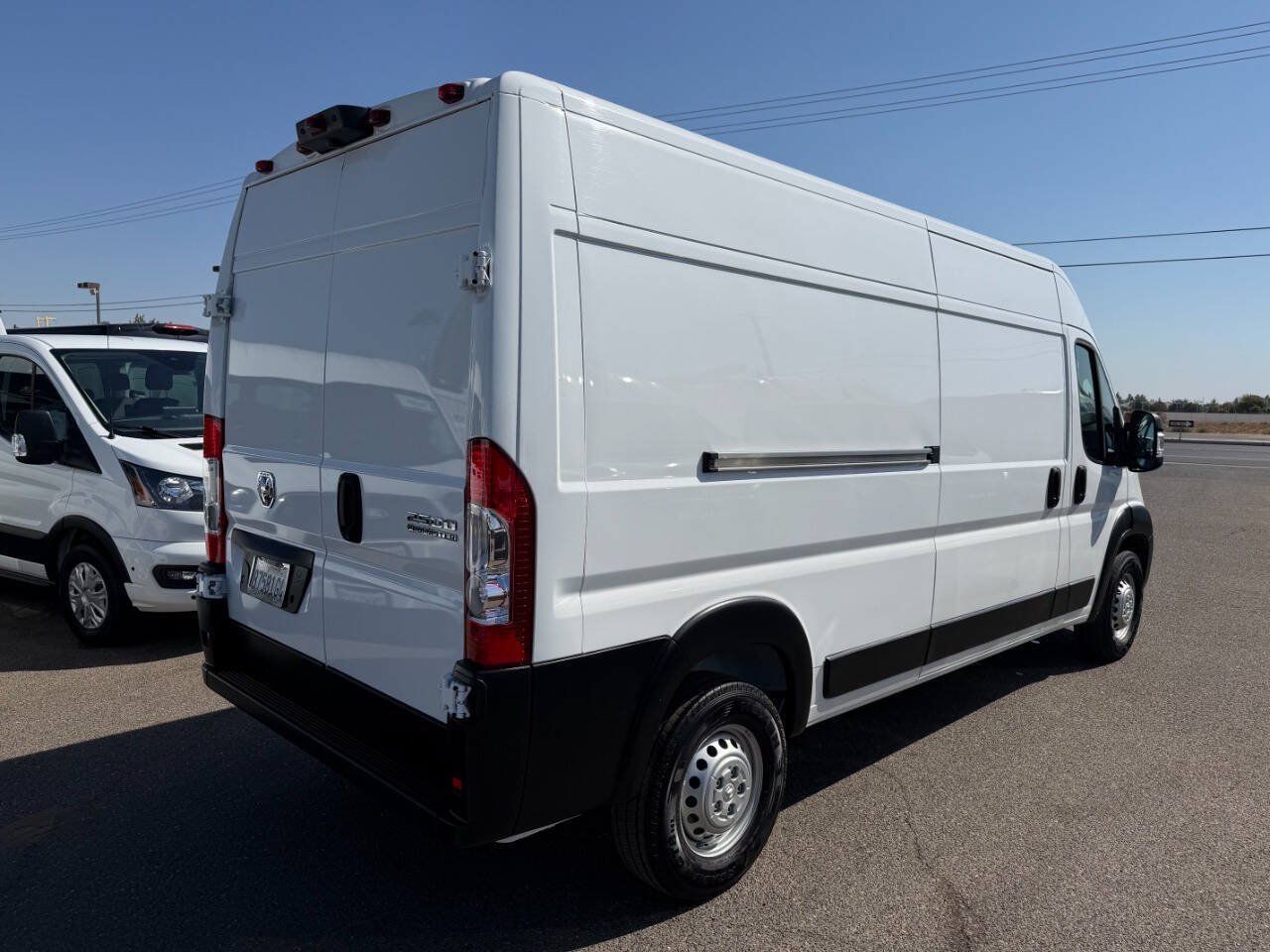 Used 2026 RAM ProMaster 2500 w/ Convenience Group FWD image 6