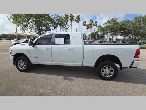 Used 2023 RAM 2500 Laramie AWD/4WD image 57