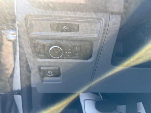 Used 2025 Ford F150 XLT w/ Equipment Group 301A Standard AWD/4WD image 19