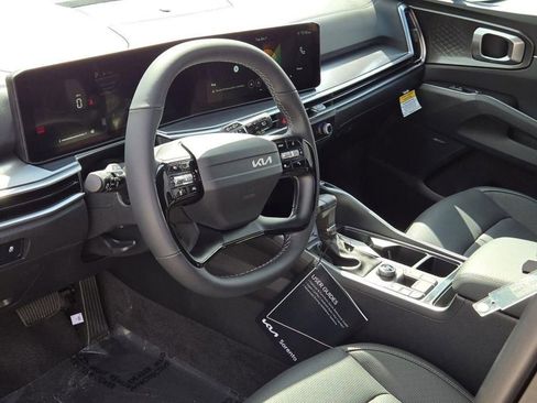 New 2026 Kia Sorento EX w/ EX Premium Package FWD image 17