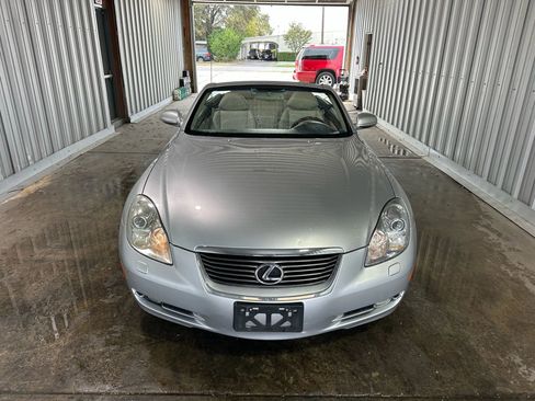 Used 2007 Lexus SC 430 Convertible image 3