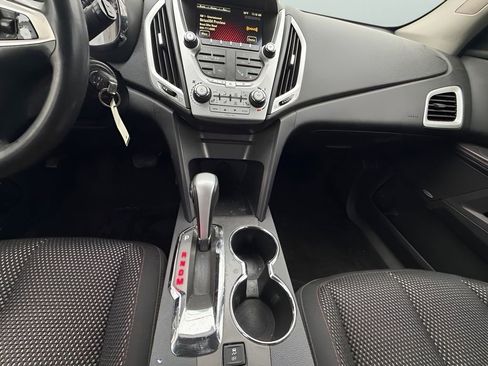 Used 2013 GMC Terrain SLE w/ Chrome and Technology Package image 15