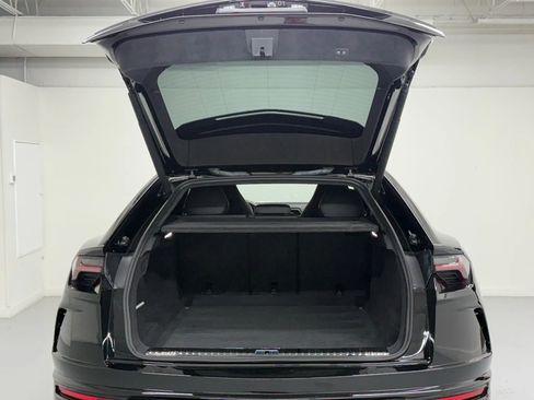 Used 2021 Lamborghini Urus image 68