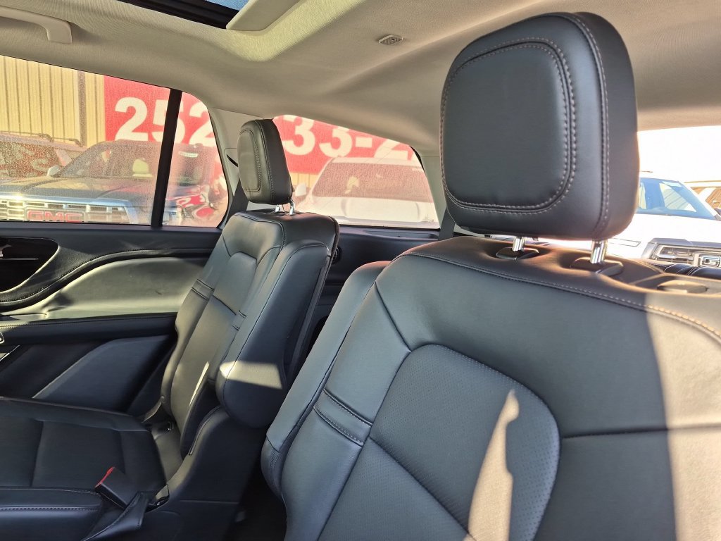 Used 2025 Lincoln Aviator AWD w/ Equipment Group 101A image 28