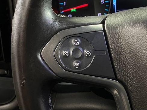 Used 2018 Chevrolet Silverado 1500 LT w/ All Star Edition AWD/4WD image 32