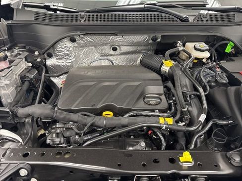 New 2026 Chevrolet Trax LT image 38