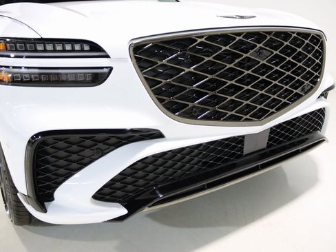 Used 2026 Genesis GV70 3.5T Sport Prestige image 33