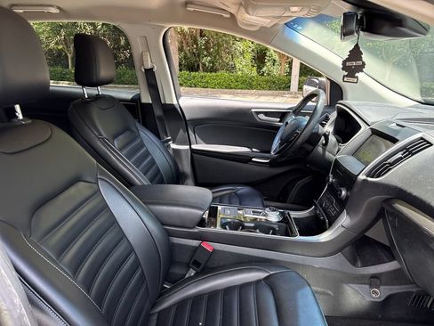 Used 2020 Ford Edge SEL w/ Convenience Package FWD image 28